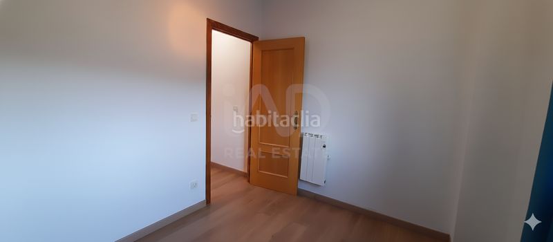 Foto 5ef03d1e-0e17-41e5-9217-bbc9fa1eb3c2. Àtic amb calefacció aparcament a Xaló