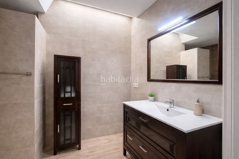 Foto 0dfdc02c-2925-4ad2-bd33-83f503f9463e. Casa amb calefacció aparcament piscina a Las Bayas Elche / Elx