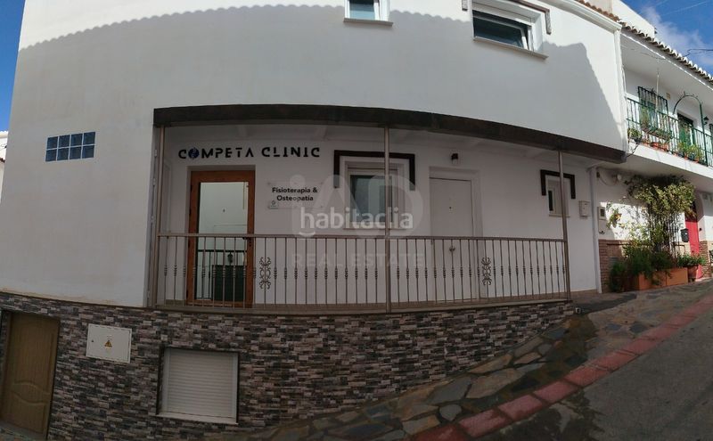 Foto 5608d795-9a63-47dc-bcf5-5dff0096269e. Chalet en Cómpeta
