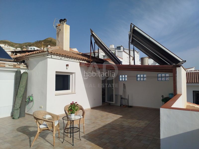 Foto 5e7ab34a-0f71-495d-8539-9fcc3bd4803f. Chalet en Cómpeta