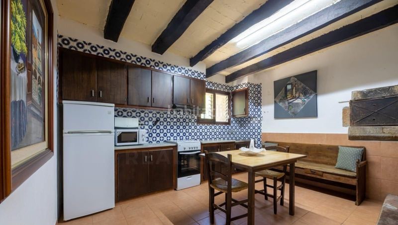 Foto 0edaefbb-3f13-43f9-a830-706d8f6c5b6e. Casa amb aparcament piscina a Cellera de Ter (La)