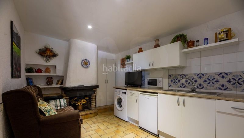 Foto 73c9e451-7425-46fc-a2c6-f2aa52ec5226. Casa amb aparcament piscina a Cellera de Ter (La)