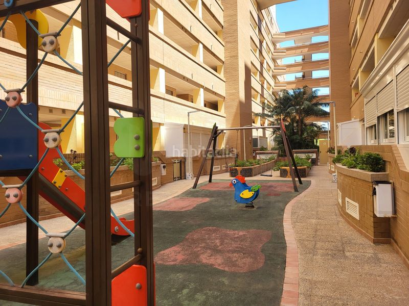 Foto f2bd526a-8cd7-4a97-8496-ead7d2922694. Pis a avenida central 38 a Costa Caribe Oropesa del Mar