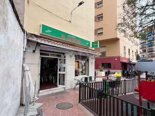 Business premise in Calle calle francisco garcia almendro 4 4