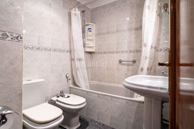 Foto 2b38220c-95f3-4b8b-8e0f-698e16f82822. Rent flat with heating parking in Centro Getafe