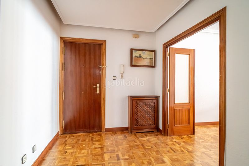Foto 673b883e-98d5-435f-b721-ab90a72d2c55. Rent flat with heating parking in Centro Getafe