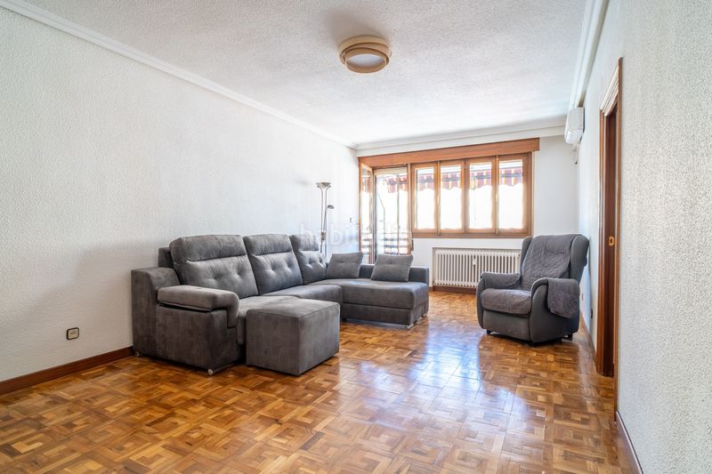 Foto 8c5bf9b9-23ae-43b7-8dfc-a8aaad4dc685. Rent flat with heating parking in Centro Getafe