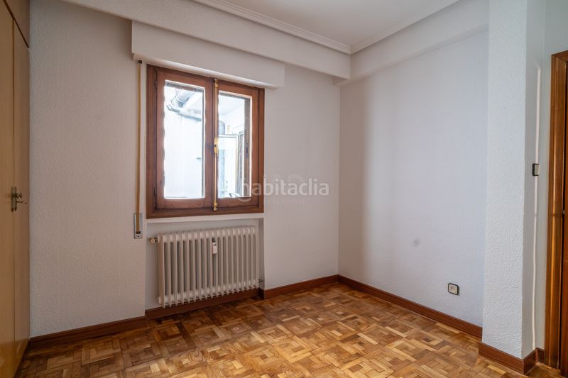 Foto e42a7c86-9b45-4a75-9873-d3f7f6667692. Rent flat with heating parking in Centro Getafe