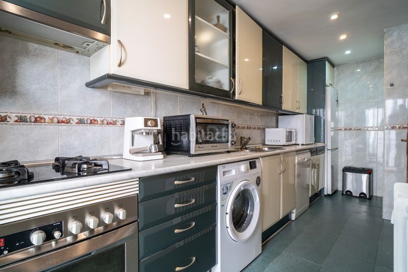 Foto f12a2fe8-5486-46e1-8b3f-5ebc1e6d5853. Rent flat with heating parking in Centro Getafe