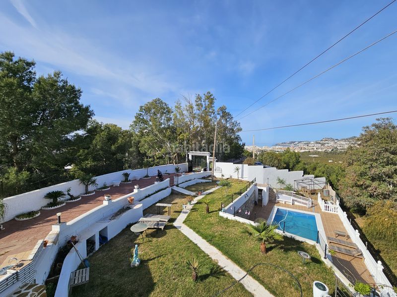 Foto 705c8066-6a07-4006-b30d-f0e259682a3f. Casa amb aparcament piscina a Velilla - Velilla Taramay Almuñécar