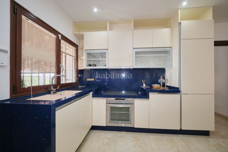 Foto ded71202-9850-494f-9259-8d0c32468863. Casa amb aparcament piscina a Velilla - Velilla Taramay Almuñécar