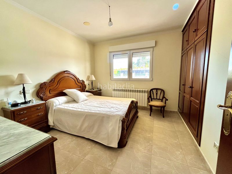 Foto ce309850-deb0-4196-afb3-6a72a53945a2. Casa amb calefacció aparcament a Coirós