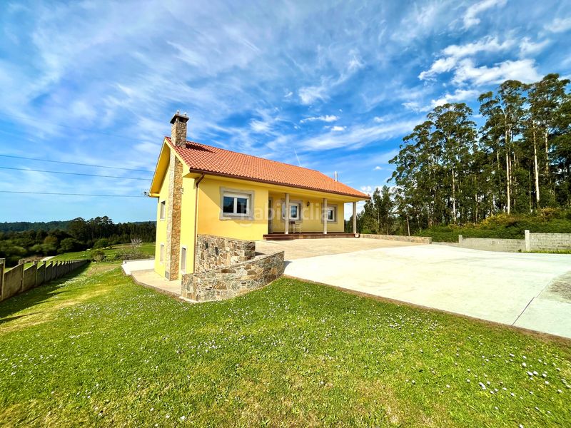 Foto f7fee438-8c51-4054-9e5d-2faaabd0c316. Casa amb calefacció aparcament a Coirós