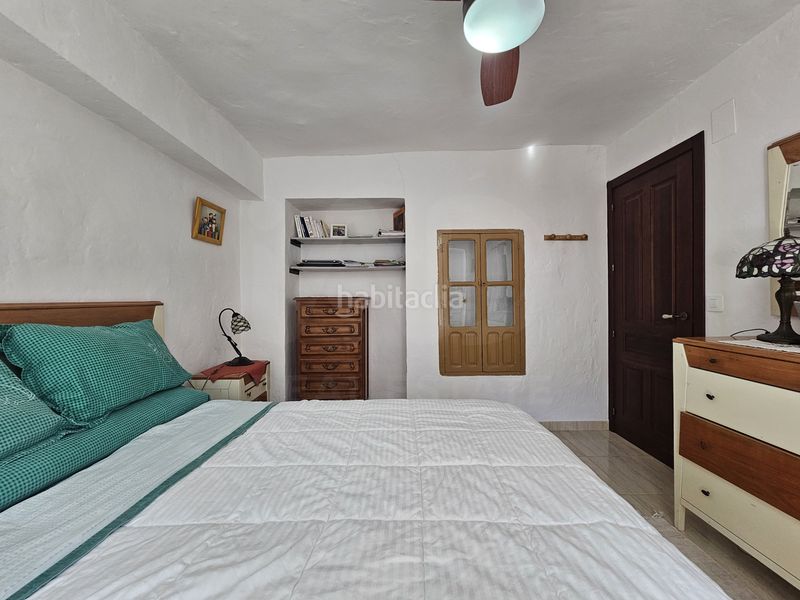 Foto c8b4f8c3-62cd-42fd-b700-19e0467f3e77. Casa en Montefrío