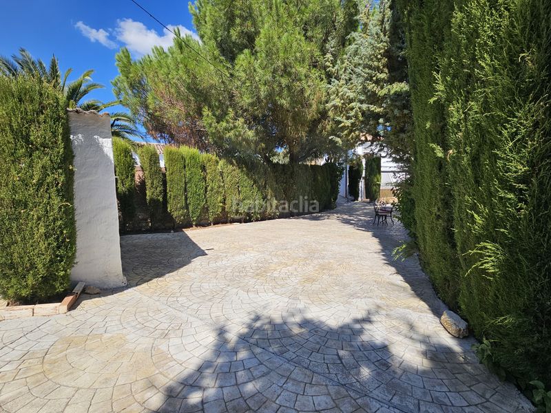 Foto eb14905d-8209-4195-aa82-da2479c8395c. Casa en Montefrío