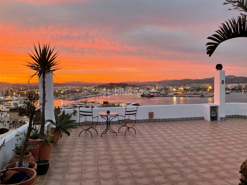 Foto 88ab4782-d19c-42f7-ae7a-3054470b7a07. Casa en Dalt Vila-La Marina Ibiza