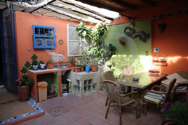 Foto f649e8ed-8af1-4e7c-adaf-d6c153342516. Casa en Dalt Vila-La Marina Ibiza