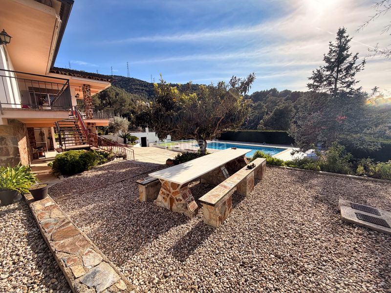 Foto 393a845d-07db-4744-b921-936815538280. Casa amb calefacció aparcament piscina a Olesa de Bonesvalls