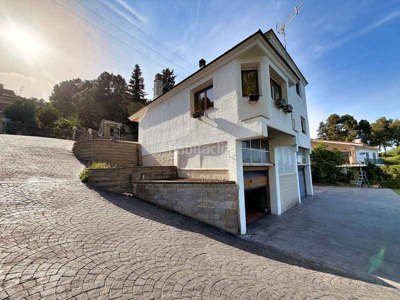 Foto ad2c4dc8-8c77-4571-a30d-cd11f9ca530f. Casa amb calefacció aparcament a Vallirana