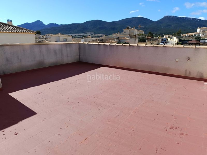 Foto 10f05b13-bca9-4e81-a0ce-435b000e24eb. Xalet amb calefacció piscina a Castalla
