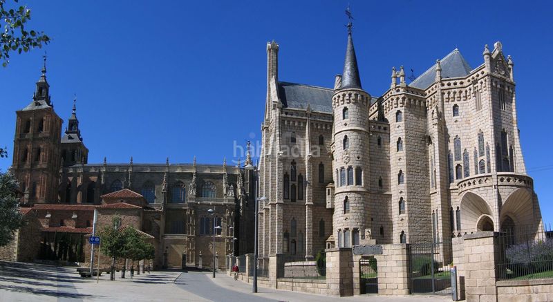 Foto bde34002-f95c-417e-a79f-f868a2865e6c. Pis a Astorga