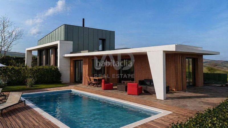 Foto 33d426bf-ec09-462a-a4ee-bc61e584f5c0. Casa amb calefacció aparcament piscina a Suances