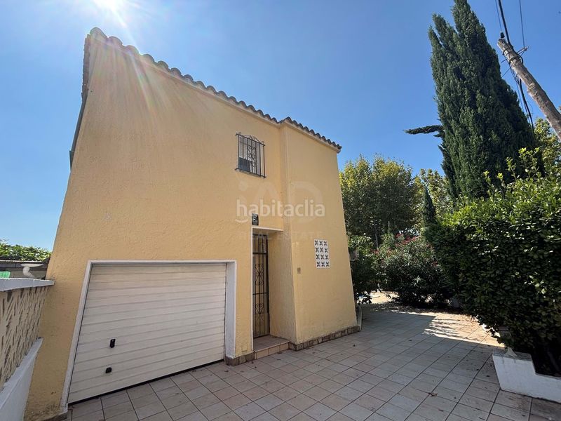 Foto 06042a27-1c95-4e3a-be4e-66ddec3eac56. Casa amb calefacció aparcament piscina a Francolí - Freser - Noguera Empuriabrava