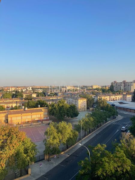 Foto 58034082-2706-4943-9c78-94b5ef32c20a. Pis a La Oliva Sevilla