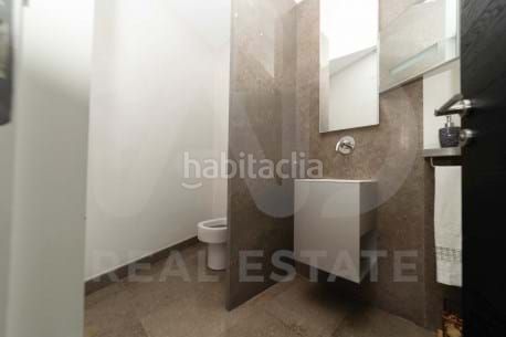 Foto eeabda78-f270-4679-a353-ebbedc52112f. Tríplex amb calefacció aparcament a Centro Ciudad León