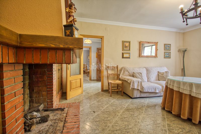 Foto 0adad6c0-e3e5-4b71-8831-dd673442d3f0. Casa amb calefacció aparcament a Rute