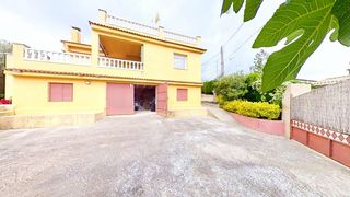 House in Bisbal del Penedès (La)