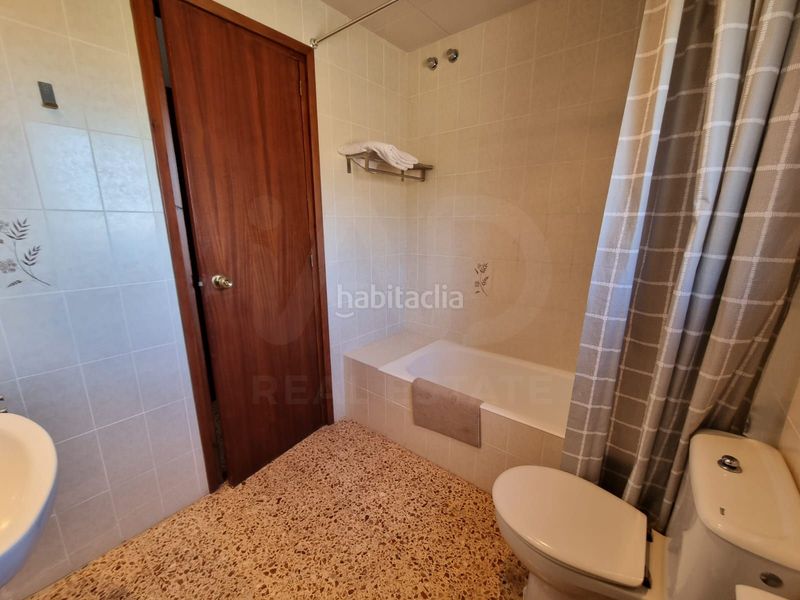 Foto 8d592f06-ca42-4be0-9150-dbfef86407af. Edifici a Tivissa