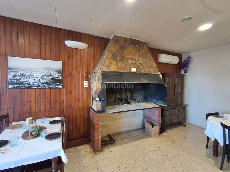 Foto c547930a-6acd-4218-b092-771b31b85570. Edifici a Tivissa