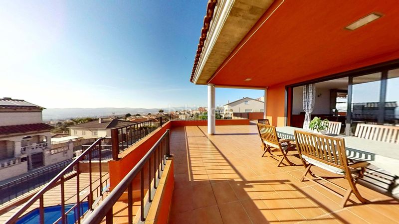 Foto 40ff1789-516d-412b-b9d7-217c0301657e. Casa amb calefacció aparcament piscina a La Franquesa-Oasis Park Vendrell (El)