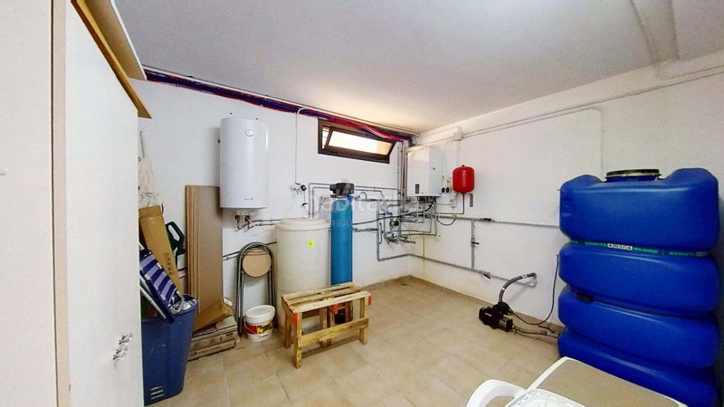 Foto cacfba41-ff71-44bb-a650-f4ef945081a4. Casa amb calefacció aparcament piscina a La Franquesa-Oasis Park Vendrell (El)
