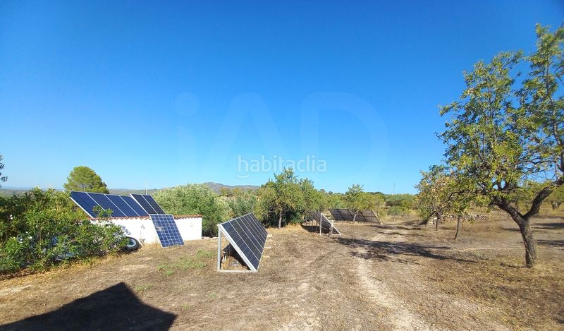 Foto b9dc7ec6-2a84-44c2-adec-f0e02fe74294. Casa amb calefacció a Ginestar