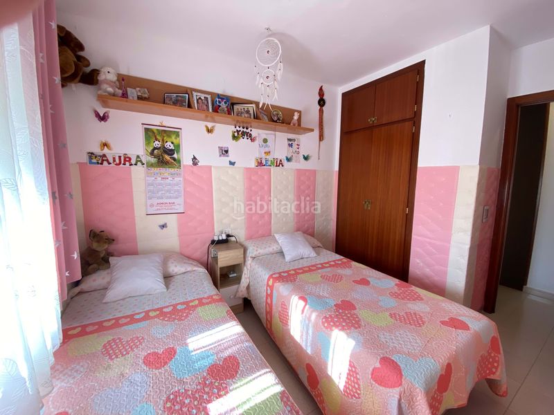 Foto a945cfa4-bbd9-48a3-a938-38c52eb2a8a9. Casa aparellada a Els Masos - Els Garrofers Coma-ruga