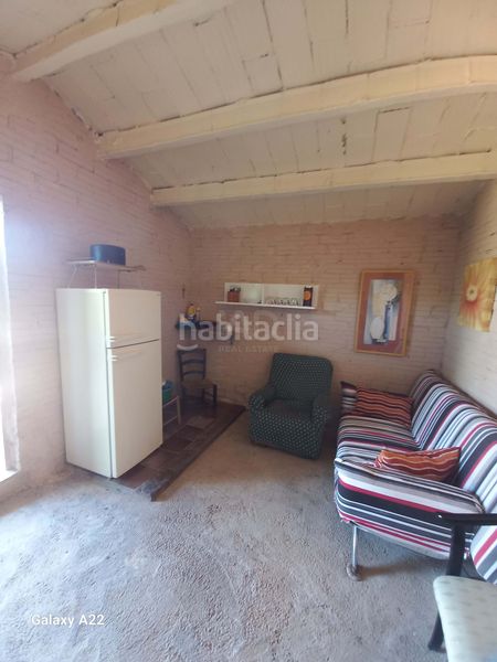 Foto fcedd390-71c7-47c4-bc53-602465370dc8. Finca rústica a Ginestar