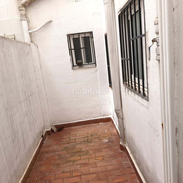 Foto f49ae554-cd94-478f-8aa8-df1eea5187ef. Pis a Corea Gandia