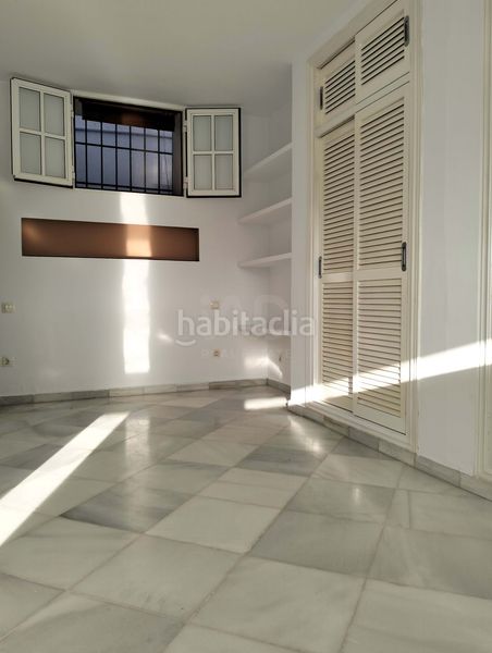 Foto 9a8d45b1-7da2-4037-aa83-ae97ca2e4a59. Pis amb calefacció piscina a Pedregalejo - Morlaco Málaga
