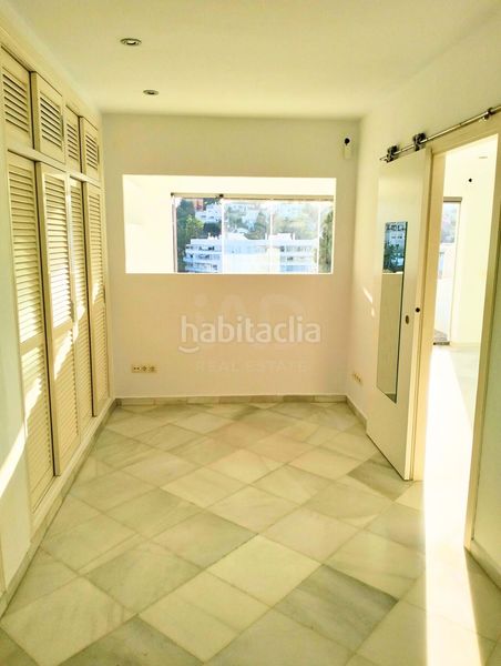Foto ece7f98b-9b3d-497f-80eb-e5897c5abfc7. Pis amb calefacció piscina a Pedregalejo - Morlaco Málaga