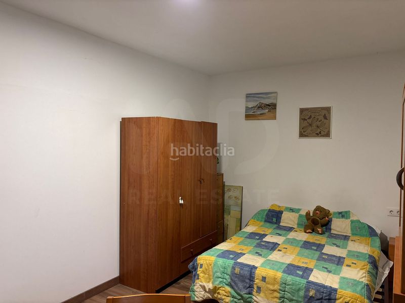 Foto 0022e19f-de35-4238-aa11-f7d6c071abe5. Casa amb calefacció aparcament a Les Martines Terrassa