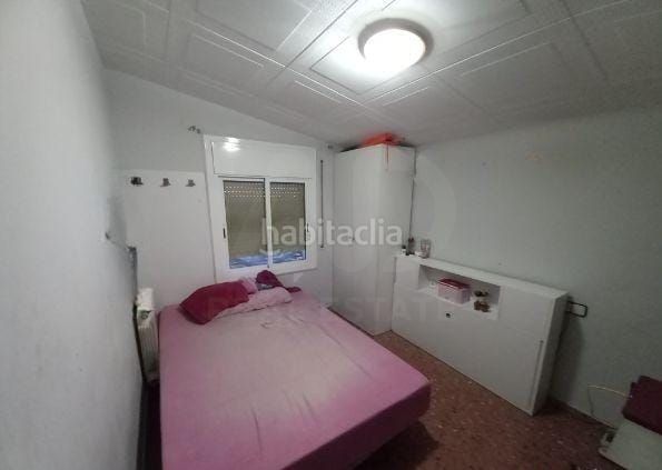 Foto 2e2eb3e4-9cba-4248-a1e2-ae7c5eeed8a7. Casa amb calefacció aparcament a Les Martines Terrassa