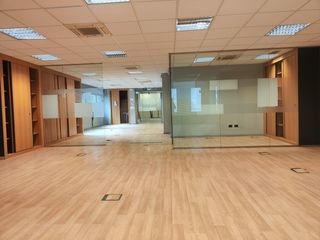 Business premise in Centro - Areal