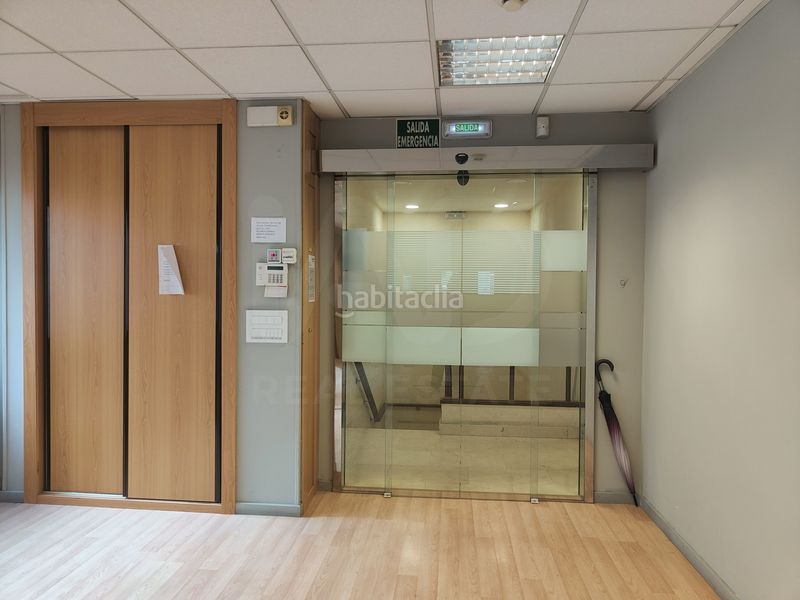 Foto e2aca498-1b14-426c-ac73-70feb3960eaf. Local comercial a Centro - Areal Vigo