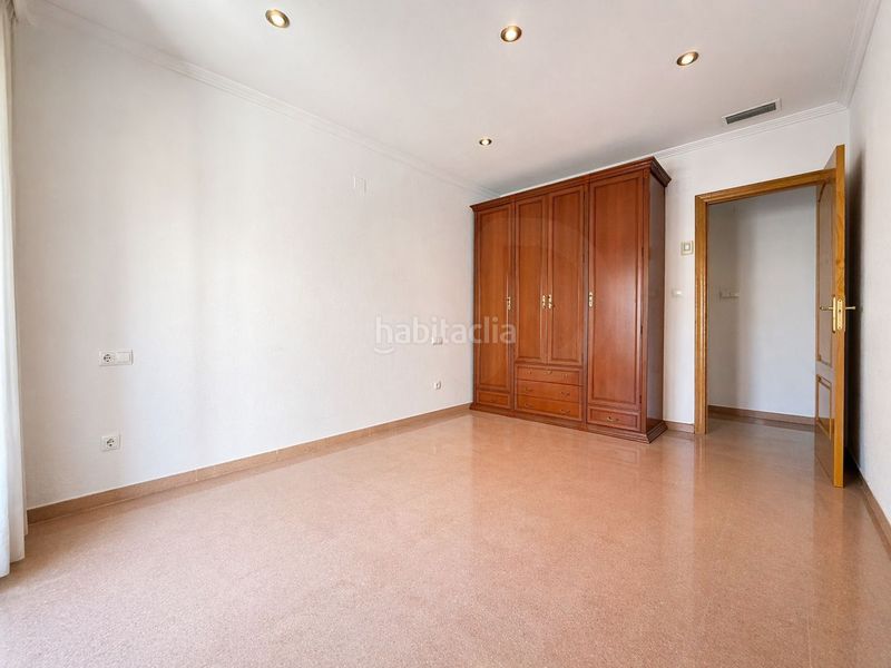 Foto a568d137-41f3-4613-967f-8df73ee5a075. Pis amb calefacció aparcament a Abarán