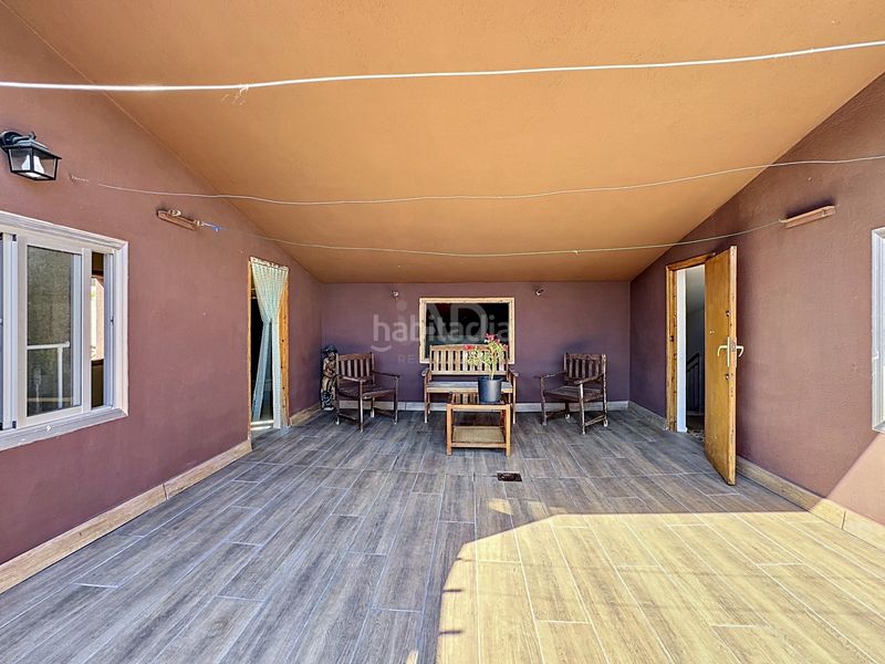 Foto edded4dc-a8fb-4149-a8e2-6feb1e4dc01c. Casa amb calefacció a Premià de Dalt