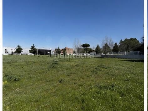 Foto a2097617-33d0-4ae3-99c9-398d31691dcb. Terreny residencial a Griñón