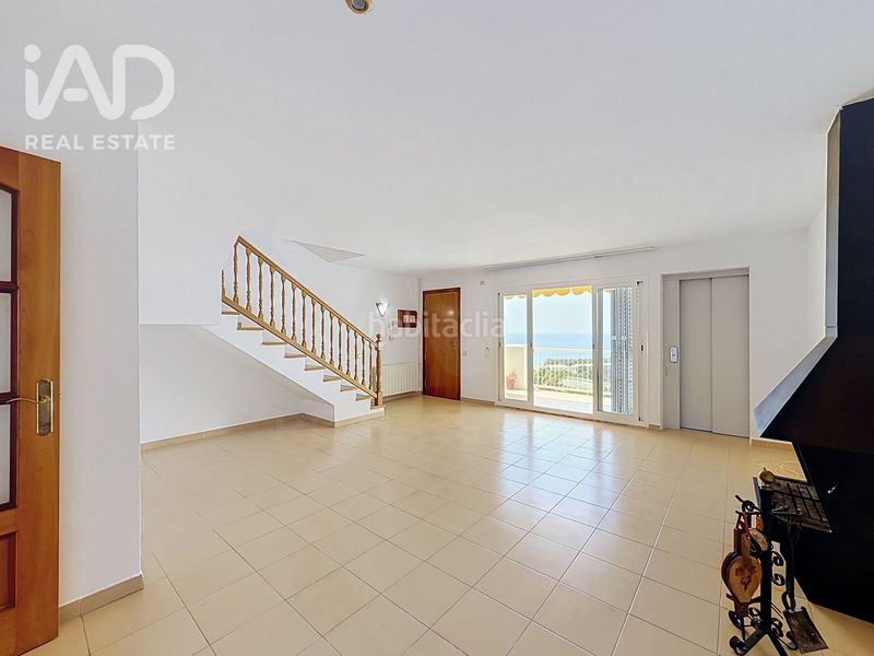 Foto 1e739b25-ee15-44eb-bd78-9ded0b2682bd. Casa amb calefacció aparcament a Urbanitzacions Sant Pol de Mar