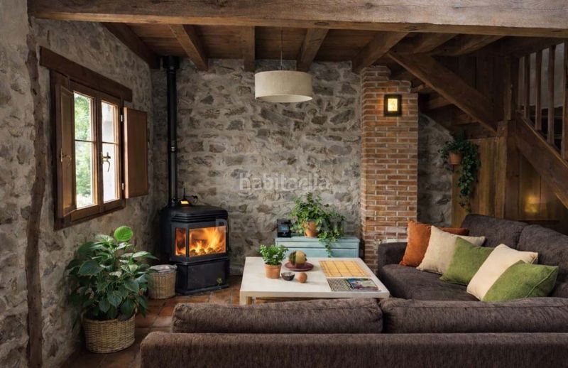 Foto eeaad98a-f5cd-48a5-8b8c-3367f32dff50. Casa amb calefacció a Turégano